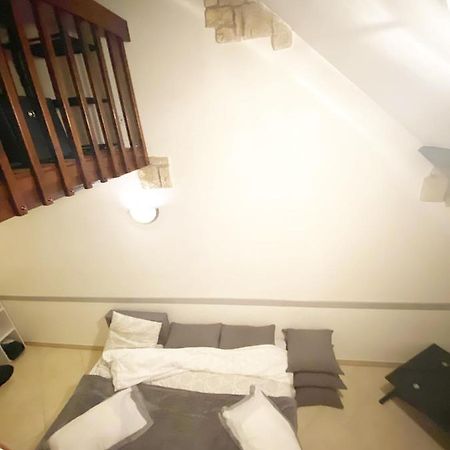 Superbe appartement&piscine privé à Sens Extérieur photo