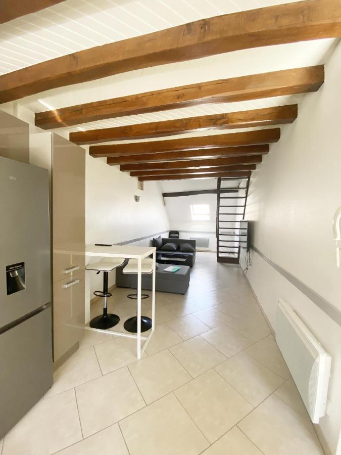 Superbe appartement&piscine privé à Sens Extérieur photo